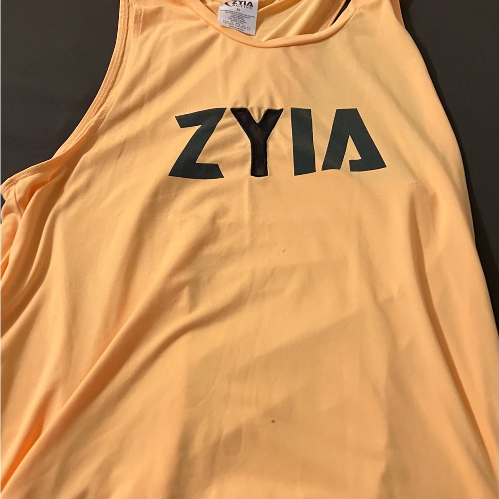 ZYIA Peach Sleeveless Top